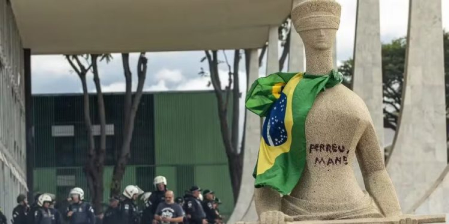 Por unanimidade, STF torna mais sete réus por trama golpista